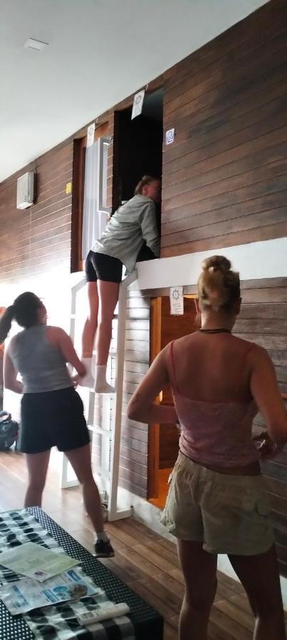 Tara Hostel Batununggul 외부 사진